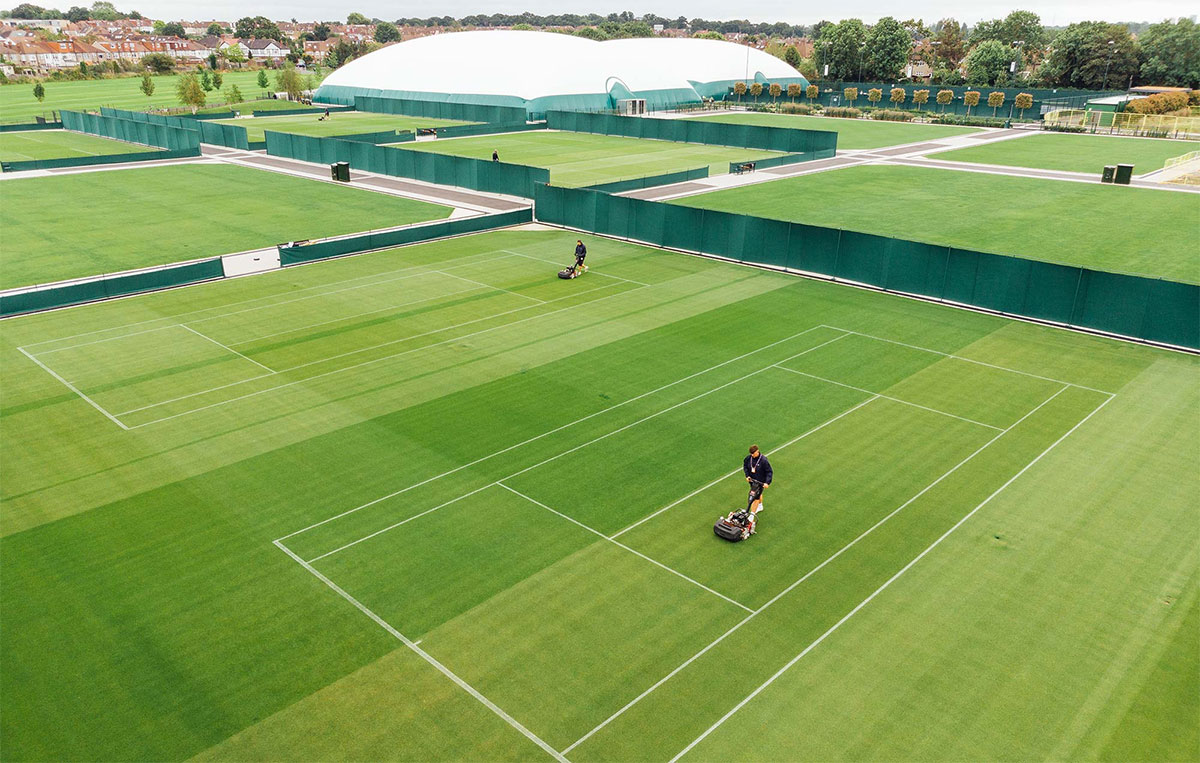 A comprehensive guide to the tennis court construction