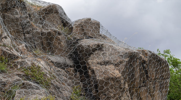 Rockfall barrier design